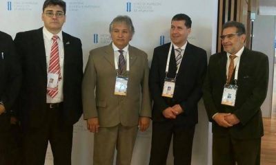 Con gui�o de Naci�n, Casas le present� las SAPEM al mundo