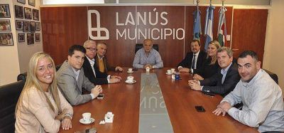 �La inseguridad se puede combatir solo si se trabaja en equipo�
