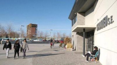$25 millones para cloacas y alumbrado en el barrio Confluencia