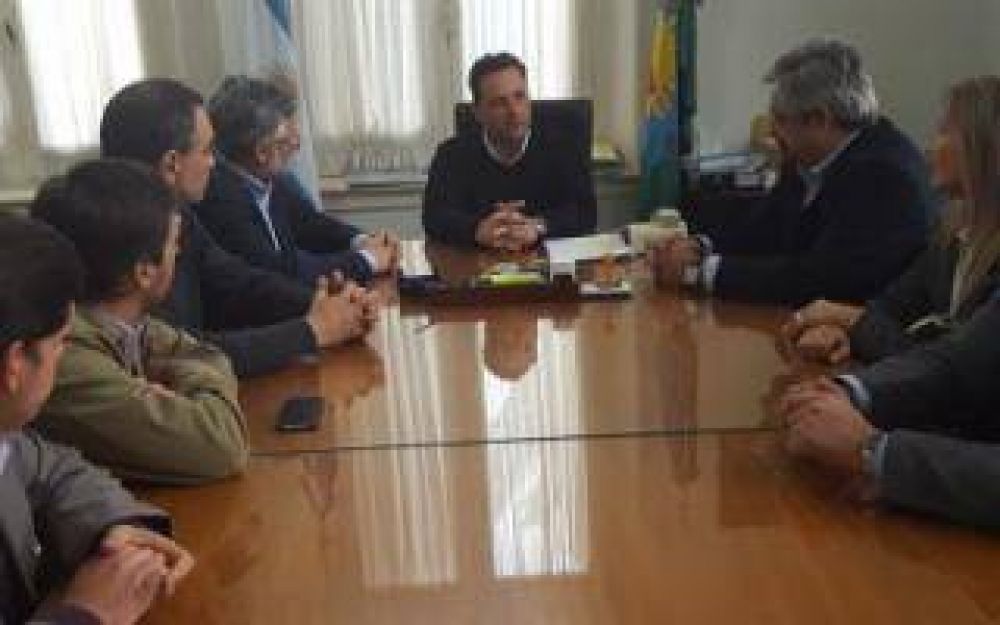 Chacabuco: El Intendente recibi� al Ministro de Trabajo bonaerense
