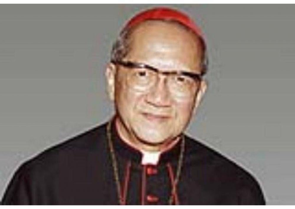 14 a�os sin el Cardenal Nguy�n Van Thu�n, testigo de la esperanza. Ministro de misericordia y de amor