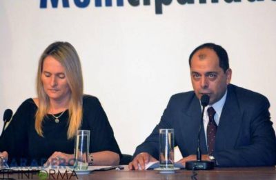 C�rdenas: �Apuntan a Misenti para tratar de entorpecer la gesti�n de la intendente�