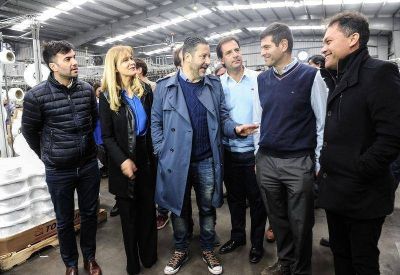 El Grupo F�nix llam� a 