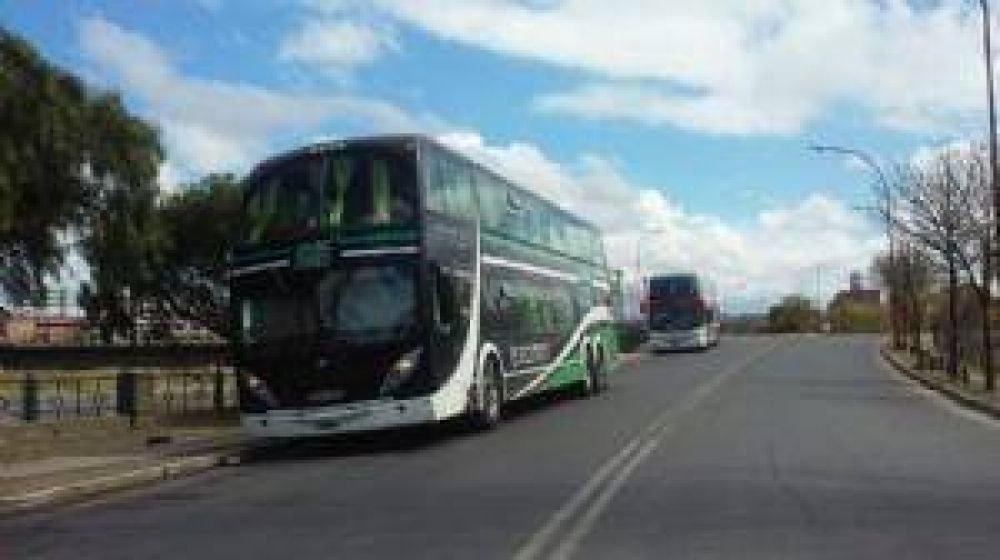 Los micros de gran porte ya no pueden circular por las calles de Villa Carlos Paz