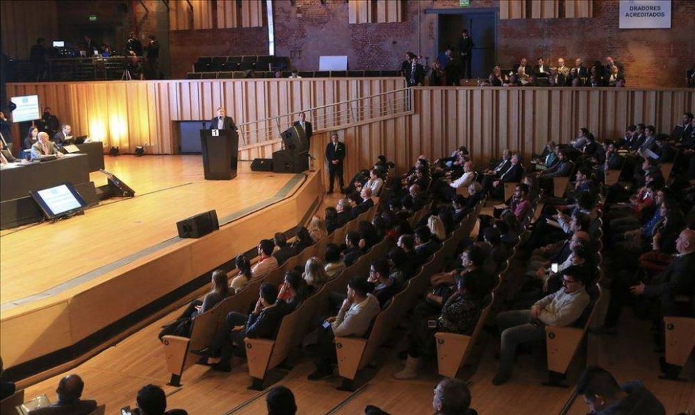En la audiencia p�blica, el Gobierno se cerr� y subir� el gas en octubre