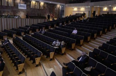 Sugestiva ausencia de gobernadores e intendentes en la audiencia por el aumento del gas