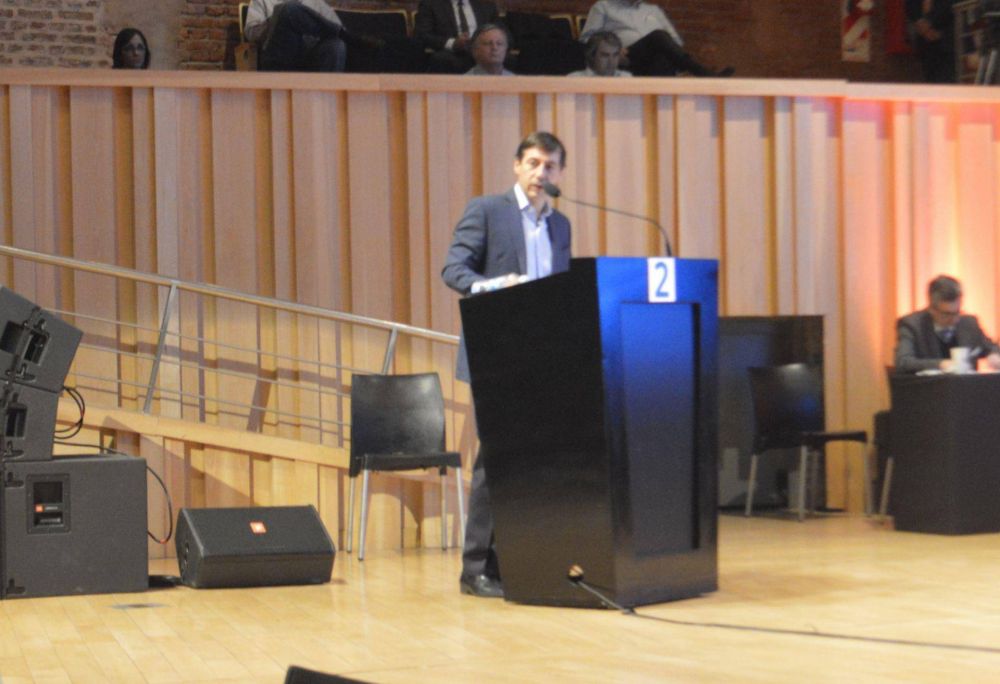 Naidenoff participa de las audiencias por la tarifa del Gas