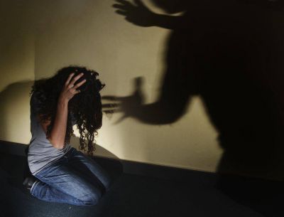 Violencia de g�nero: Hogan propone talleres curriculares en las escuelas