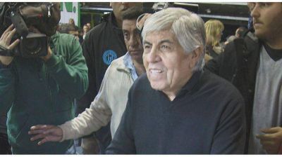 Paritarias: Moyano le avis� al Gobierno que 