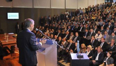 Schiaretti distingui� a Angeloz y reivindic� su figura pol�tica