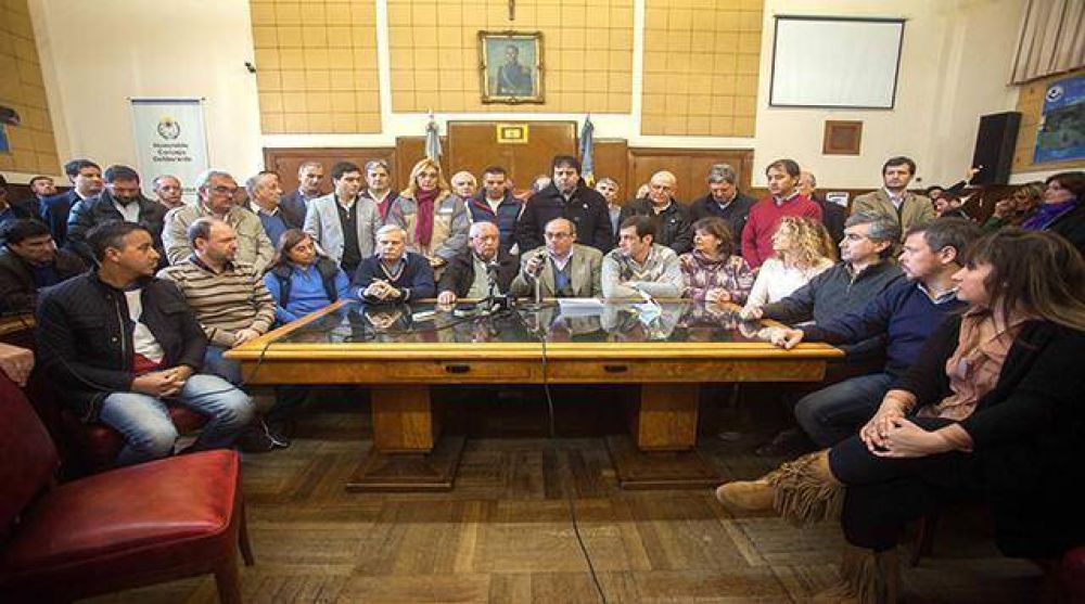 Fuerte malestar entre los concejales porque todav�a no cobraron sus sueldos