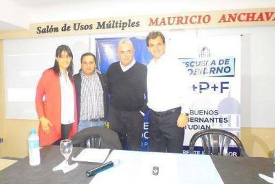 Galmarini y Linares disertaron sobre reforma pol�tica y electoral en Olivos