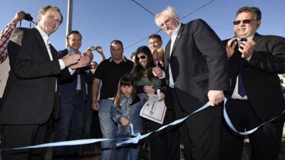 Bordet pide a docentes que valoren su 