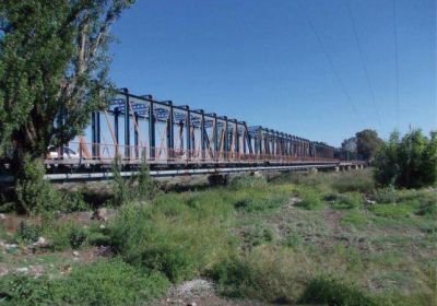 Por obras, qued� cortado el puente de la ruta 15 sobre el R�o Mendoza
