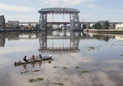 Piden que se permita navegar en el Riachuelo