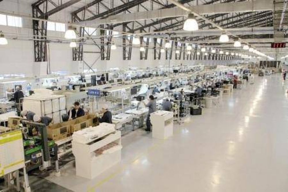 El Gobierno nacional eval�a cambiar aranceles a las notebooks