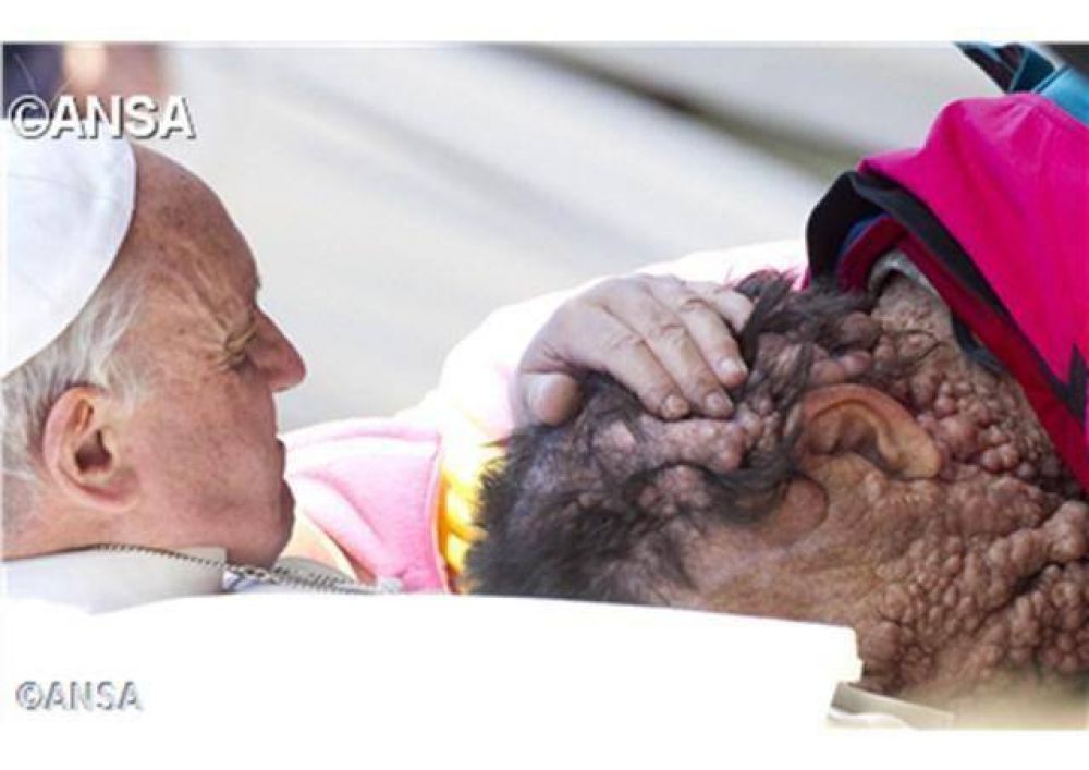 El Papa en su catequesis: perdonar y dar, dos claves para ser misericordiosos
