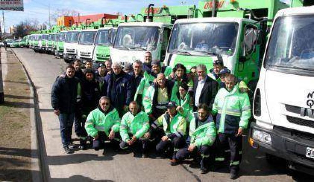 Presentan informes sobre el nuevo sistema de higiene urbana