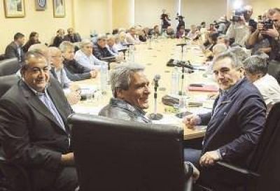 La c�pula de la CGT prepara el Confederal que decidir� la realizaci�n de una huelga