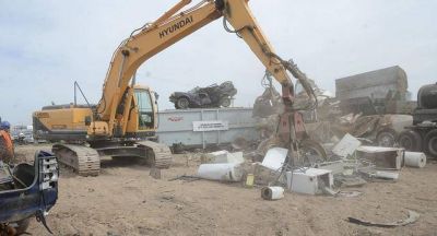 Chatarra compactada, de Neuqu�n rumbo a Bah�a Blanca