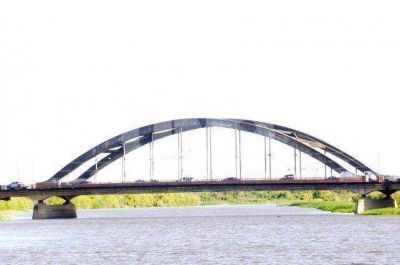 Presupuesto 2017: para rutas, s�; para los puentes, por ahora no