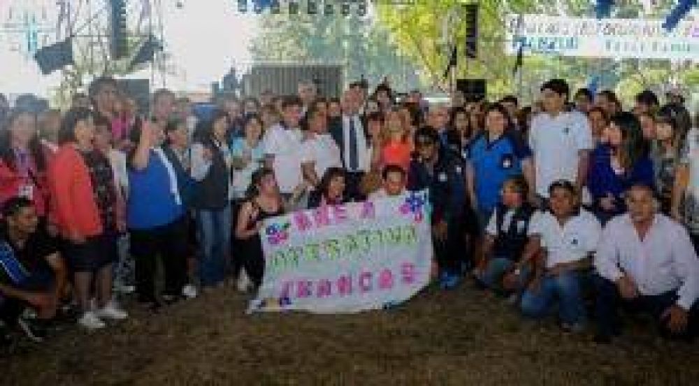 Manzur celebr el Da de la Sanidad junto a trabajadores de ATSA