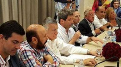 U�ac participa de la reuni�n del PJ por el presupuesto 2017