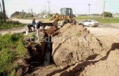 Se puso en marcha la obra en la 554 con instalaci�n de sumideros