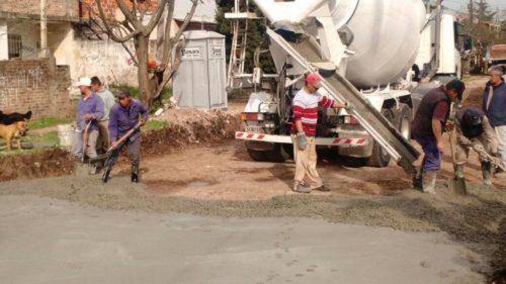 El Municipio profundiza el plan de asfalto y bacheo en la ciudad