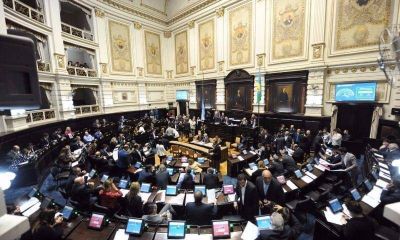Con la mano del peronismo, Vidal se encamina a tener el blanqueo en la provincia