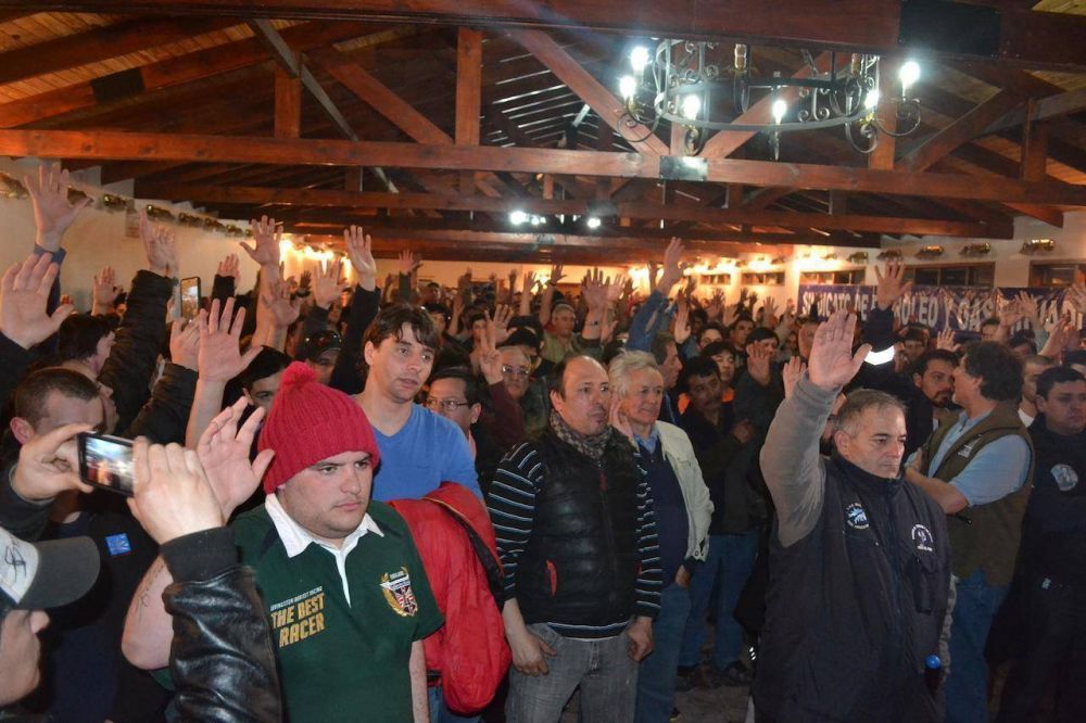 Con un fuerte respaldo a la conduccin gremial se decidi la expulsin de un afiliado