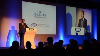 Guti�rrez abri� la Oil&Gas y pidi� subir la producci�n
