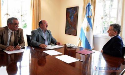 Macri arrib� al pa�s y se habr�a reunido con Colombi para avanzar con obras