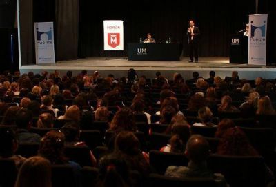 Tagliaferro firm� un convenio para acercar la Justicia a la gente