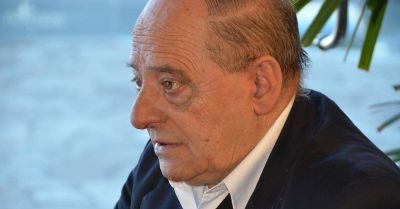 �Tener 900 millones de pasivo me at� las manos�