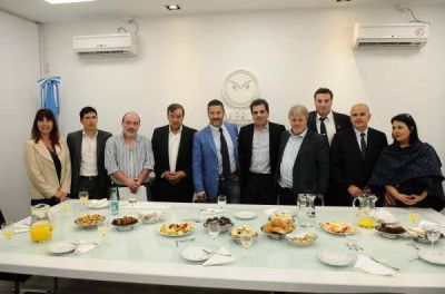 Con intendentes y dirigentes peronistas, Ritondo coordin� �Mesa contra el Narcotr�fico�