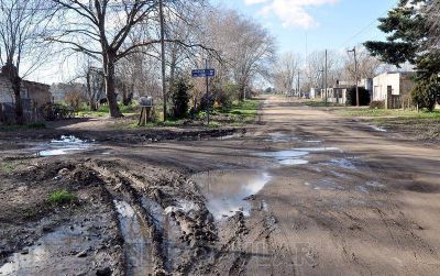 Firmaron importantes obras para el barrio Eucaliptus