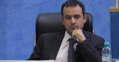 Presionan al Gobierno para debatir sobre el agente financiero