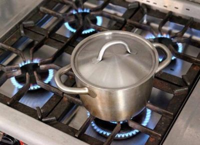 La empresa provincial de gas no aplicar� la suba del 500% a Pymes y comercios
