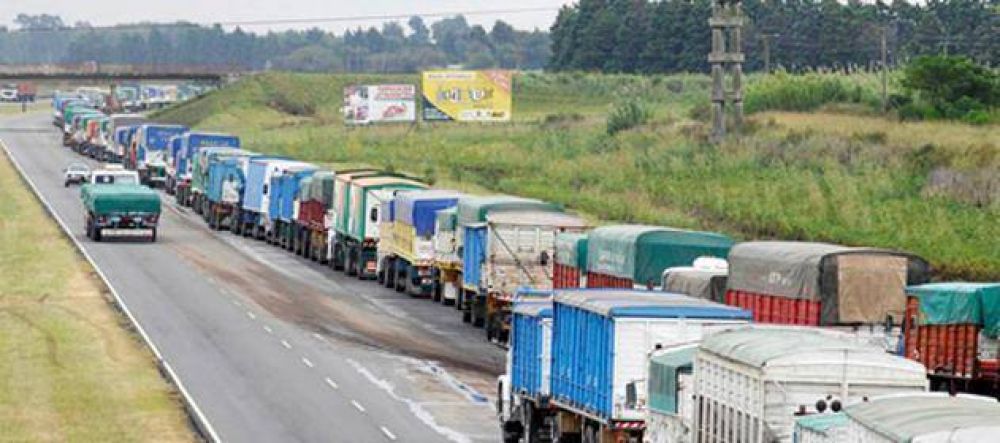 El 93% del transporte de carga de la Argentina se hace en camiones