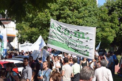 ADUM: reglamentaron art�culo para regularizar a docentes universitarios interinos