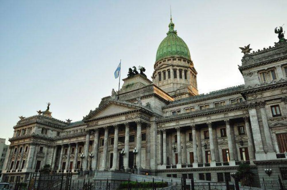 Llega al Senado de la Naci�n el proyecto del Faro Querand�