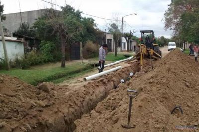 M�s barrios se suman al pedido de obras de conexi�n cloacal