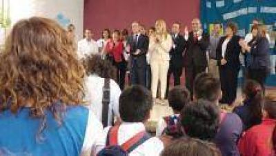 Manzur lanz� una campa�a contra c�ncer de cuello de �tero