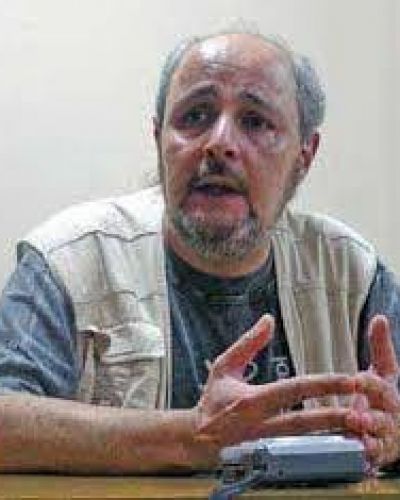 La AAEMM repudi� los despidos en Buqueb�s