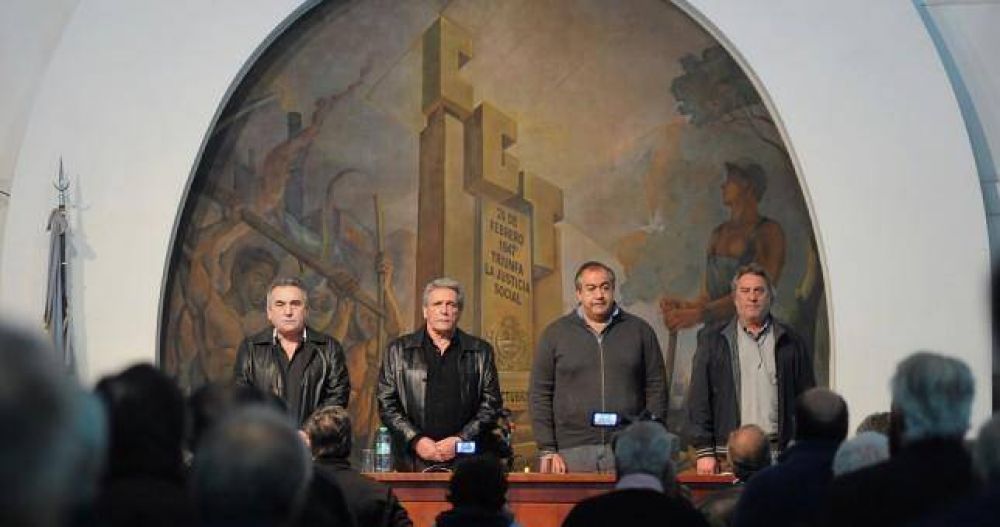 CGT: s�lo 11 gremios pidieron un paro inmediato
