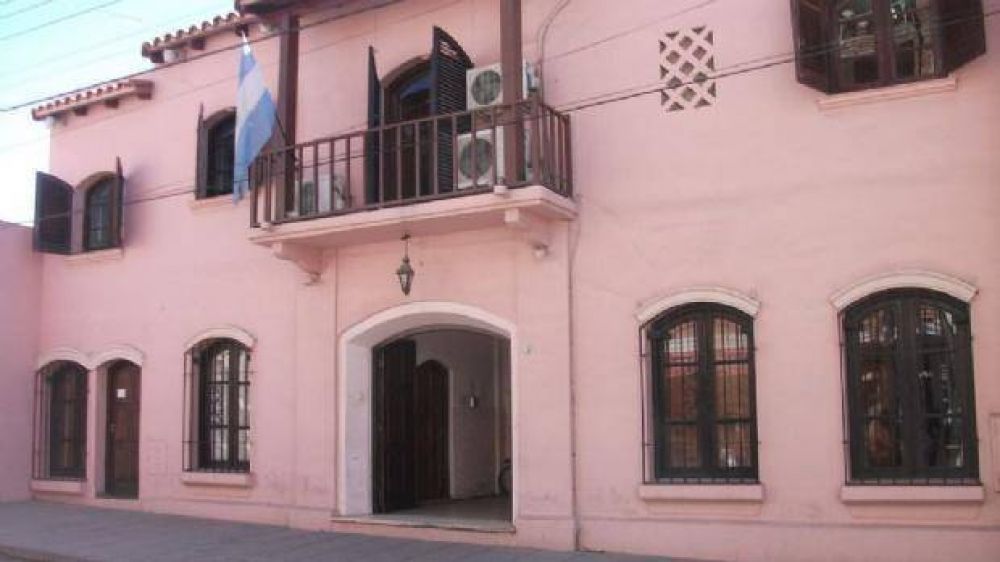 Dos exintendentes deber�n devolver sumas millonarias