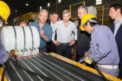 MORALES DESTAC� QUE SE ABREN NUEVAS PROYECCIONES DE CRECIMIENTO MEDIANTE LA FABRICACI�N Y COMERCIALIZACI�N DE EQUIPOS SOLARES