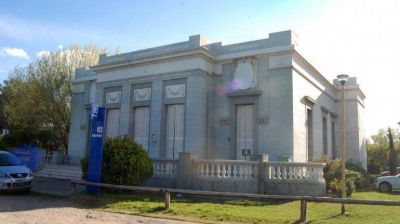 Los senadores buscan proteger la Casa Peuser