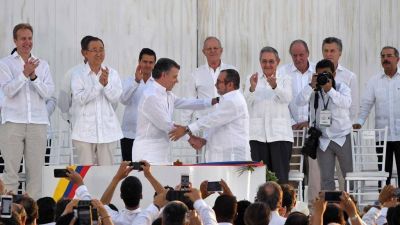 Hist�rico: Colombia firm� la paz luego de medio siglo de guerra